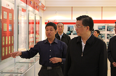 福建省委常委、省紀(jì)委書記倪岳峰調(diào)研虹潤公司